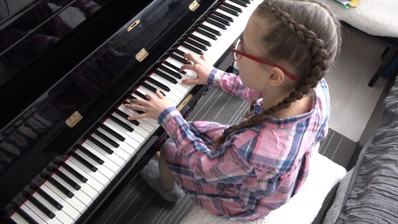 Jedenáctiletá talentovaná klavíristka si jako první Češka svého věku zahraje v Carnegie Hall